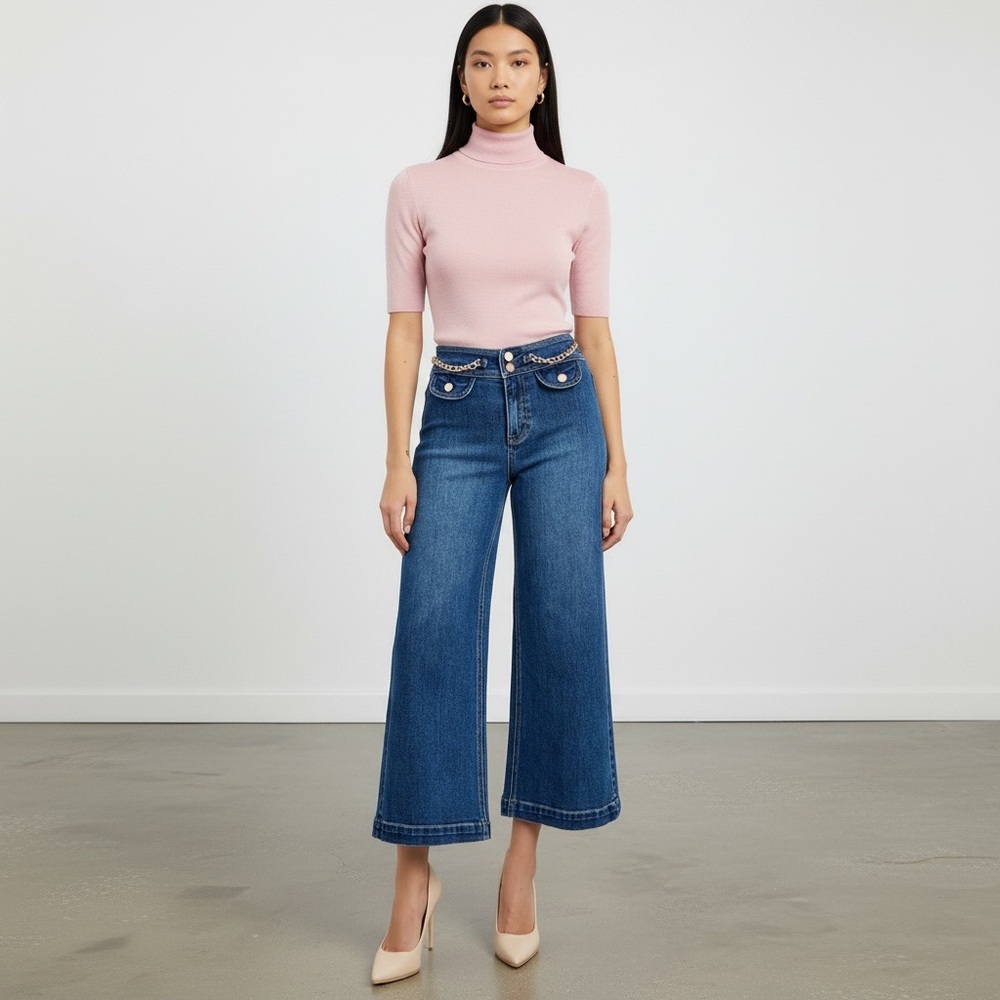 NWT Risen Los Angeles High Rise Wide Leg Crop Jeans With Chain Detail - Size 31